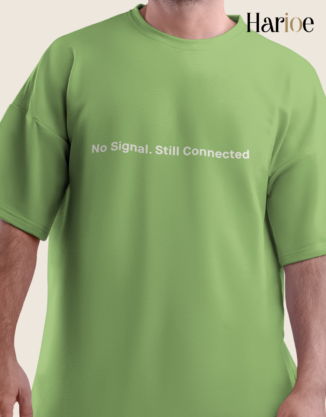 No Signal Still Connected Oversized T-Shirt for Men – Minimal Tech Aesthetic | HARIOE